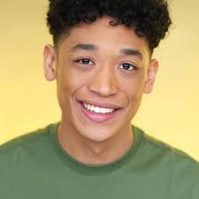 Congratulations to Alyssa, Lacy, and Jaden! They are shooting a job for  Amazon today! #imagesagency #bookedit #amazon #actress #actor #stlacting