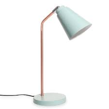 Lampe De Bureau En Metal Cuivre Et Bleu Clair Jessie Lampe De Bureau Luminaire Maison Du Monde Bureau Metal