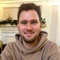 Tony Saracco's Instagram, Twitter & Facebook