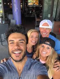 Scott.D.StJohn (@scott.d.stjohn) • Instagram photos and videos