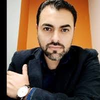 Erik Ponce's Instagram, Twitter & Facebook