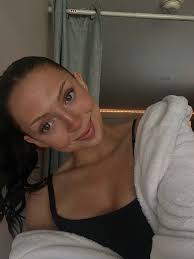 Female Roommate Wanted in Calgary Near University of Calgary