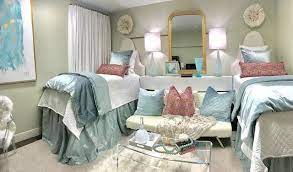 15 Incredible Dorm Room Makeovers That Will Make You Want To Go Back To College Beautiful Dorm Room Luxury Dorm Room Dorm Room Diy