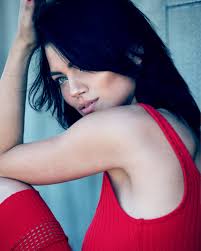 𝓚𝓻𝓲𝓼𝓽𝓲𝓷𝓪 𝓚𝓸𝓿𝓪𝓵𝓮𝓷𝓴𝓸