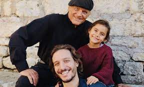 Un altro sorprendente vedovo sarebbe pronto a farsi consolare spiritualmente da don matteo. Don Matteo 13 Si Fara La Conferma Ufficiale Di Rai Fiction