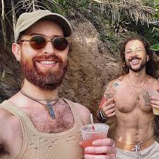 I'm new to Morwell Is there any Orthopaedic Surgeons, that don't want my  soul with there fees, don't want to have to have my surgery in Melbourne,  in Morwell or surrounds. I