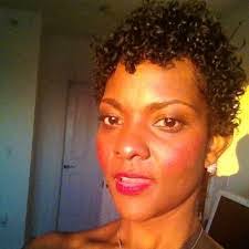 Danielle Beckford's Instagram, Twitter & Facebook