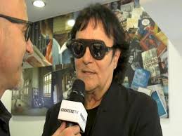 Renato Zero: «Sono un fan delle donne, difendiamole sempre»