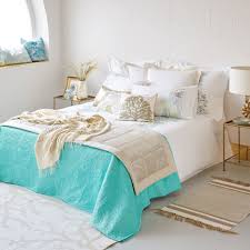 Epingle Par Yoln Htz Sur Lit Zara Home En 2020 Zara Home Parure De Lit Housse De Coussin