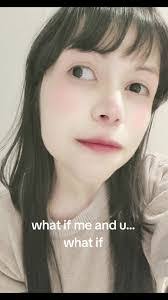 Hannah Lilly's Instagram, Twitter & Facebook