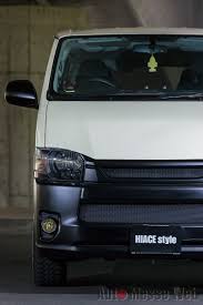 ハイエースのリフトアップが人気 注目度が高いアゲ系デモカーをチェック auto messe web カスタム アウトドア 福祉車両 モータースポーツなどのカーライフ情報が満載 トヨタハイエース ハイエース カスタム ハイエース