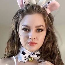 The Unseen Scars: Deconstructing The 'Mary Moody Leak' And Our Digital  Conscience