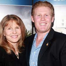 Andrew giuliani is the president of the new york times, cofounder of the galt group, and the senior political editor for the new york times magazine. Rudy Giuliani S Son Andrew Giuliani To Run For N Y Governor After Cuomo Ran State Into Ground