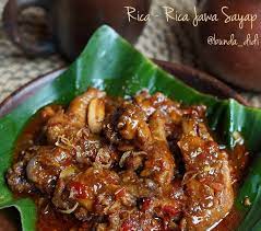 Bagi penggemar masakan pedas, ayam rica rica memang merupakan salah satu makanan yang wajib dicoba. Resep Ayam Rica Rica Jawa