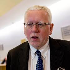 Gordon Waddell: SPFL chairman Ralph Topping needs to start doing his job..  then maybe BBC will pay the right money