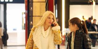 Τις μελωδίες που μας ταξιδεύουν. H Elenh Menegakh Apokalyptei Pote Ta Paidia Ths Katalaban Pws Einai Diashmh Zwh Iefimerida Gr
