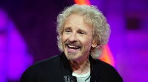 Klickt euch am besten direkt über die jeweiligen kategorien in die entsprechenden artikel und lest aufmerksam, wie viel geld die promis wirklich verdienen. Vermogen So Reich Ist Thomas Gottschalk Promiwood