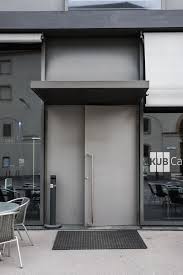 eingang cafe kunsthaus bregenz peter zumthor peter zumthor zumthor architecture bregenz