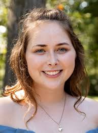 Ashlyn Foster's Instagram, Twitter & Facebook