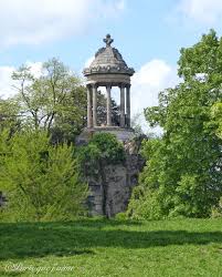 Parc Des Buttes Chaumont Paris Paris Buttes Chaumont Jardin Public
