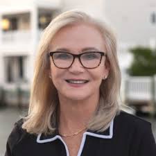 Getting ready to take the main stage to talk about the company's financial  growth and future. We call this walking up in style! #SuperCamp  #HealthSource