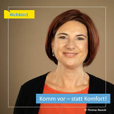 Diese Wahl-Niederösterreicherin bietet eine Hammer-Beratung! 🔨😊 Sie  trifft den Nagel auf den Kopf und unterstützt dich und dein Unternehmen mit  𝐁𝐞𝐫𝐚𝐭𝐮𝐧𝐠, 𝐓𝐫𝐚𝐢𝐧𝐢𝐧𝐠 𝐮𝐧𝐝 𝐂𝐨𝐚𝐜𝐡𝐢𝐧𝐠. , ...