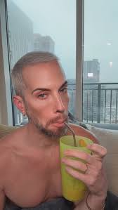 I don’t want to adult today! #Adulting #LifeAdvice #Humpday #FYP #FY  #SelfCare #Morning #CapCut