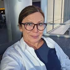 Dana Junge (@DanaB1107)