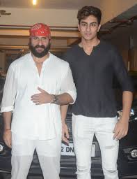 Ibrahim Ali Khan Biography Height Life Story Super Stars Bio His roles in 'hum sath hain', 'dil saif ali khan got married to his first wife amrita singh in october 1991 but the marriage didn't work and they divorced after 13 years. super stars bio