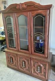 Oak China Cabinet Dining Tables And Sets Edmonton Kijiji Oak China Cabinet China Cabinet Kijiji