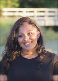 Tracy Gearhart's Instagram, Twitter & Facebook