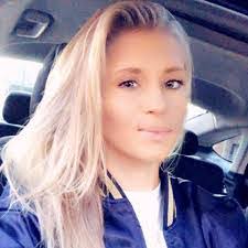 Ashley Croy's Instagram, Twitter & Facebook