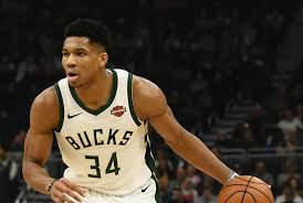 Latest on milwaukee bucks power forward giannis antetokounmpo including news, stats, videos, highlights and more on espn. Giannis Antetokounmpo Turned Down Workouts With Lebron And Melo