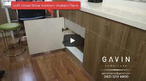 Tanpa engsel, pintu rumah kita tidak bisa digerakkan dan berfungsi sebagai akses keluar masuk. Video Engsel Lemari Soft Close Atau Slow Motion Kitchen Set Minimalis Lemari Pakaian Custom Hpl Duco Dan Laker Terbaik
