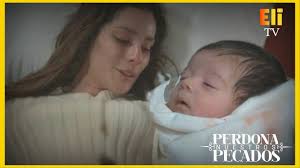 Elsa da a luz a su pequeña hija