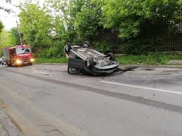 3 victime, după impactul violent cu un autobuz plin cu persoane un grav accident rutier a avut loc, vineri dimineață, în municipiul bacău vineri, 16 iulie 2021, 10:43 Accident NeobiÈ™nuit In BacÄƒu Pe Strada Constantin Ene Radio Easy BacÄƒu