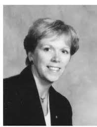 Maxine Moran's Instagram, Twitter & Facebook