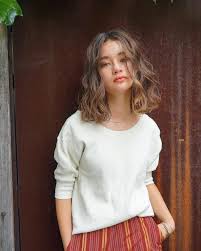 Bob, page, coda di volpe. Tagli Di Capelli Ricci Le Acconciature E I Look Piu Chic Di Sempre Archzine It