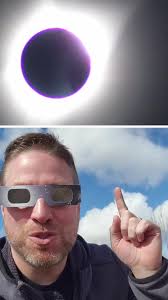 what does a #solareclipse do to your eyes? #eclipse #eclipseblindness