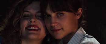 Netflix's Earthquake Bird Trailer Has Alicia Vikander Caught in a Wicked  Thriller