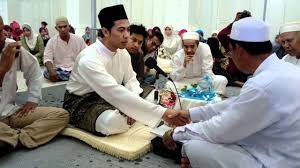 Ia bermaksud suami mengaitkan talak dengan sesuatu sifat atau syarat, sama ada mempunyai hubungan dengan isterinya, suami sendiri atau orang lain. Lafaz Nikah Youtube