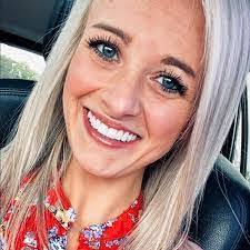 Ashley Gula's Instagram, Twitter & Facebook