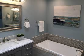 This enviable bathroom from the_styling_edge features a deep soaking tub that's strategically placed to fit just perfectly inside the small nook. Renovate Small Bathroom Ideas Whaciendobuenasmigas