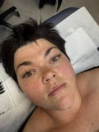 Lash extension recommendations for clean facility