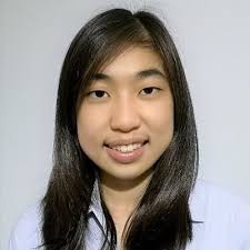 Bonnie Tran's Instagram, Twitter & Facebook