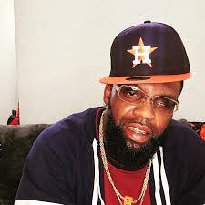 Ray Lott's Instagram, Twitter & Facebook