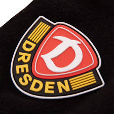 V., commonly known as sg dynamo dresden or dynamo dresden, is a german football club in dresden, saxony. Handschuhe Fleece Logo Sg Dynamo Dresden Fanshop