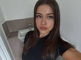 sophia (@therealsophiagrace) • Instagram photos and videos