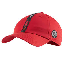 Consulta toda la información ofrecida por el de la gorra roja, podrás consultar su biografía, enlaces de interés, trabajos publicados, comentarle algo. Gorra Nike Psg X Jordan H86 Roja Futbolmania