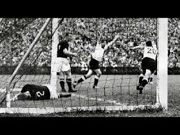 Este miércoles, previo al partido. Momento Mundial El Milagro De Berna La Remontada De Alemania Ante Hungria Youtube